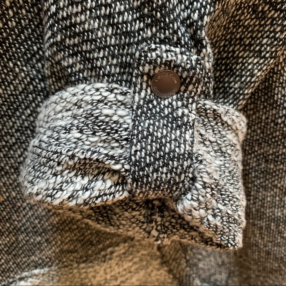 Calvin Klein Performance Quick Dry Pullover Poncho - Picture 6 of 12